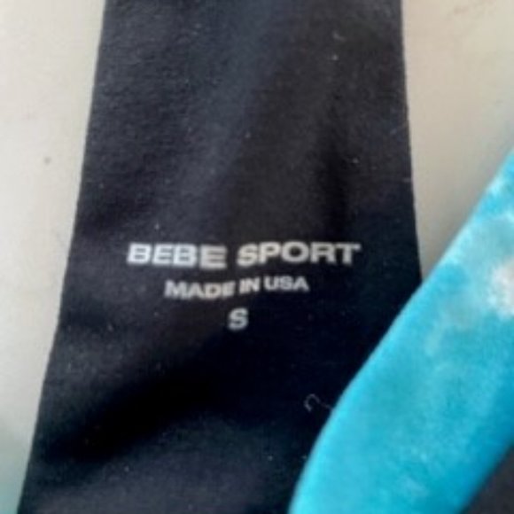 255. Rare Bebe Bundle Sport Set Size Small Tie Dye, Jacket, Sport Bra, Shorts - Picture 11 of 12